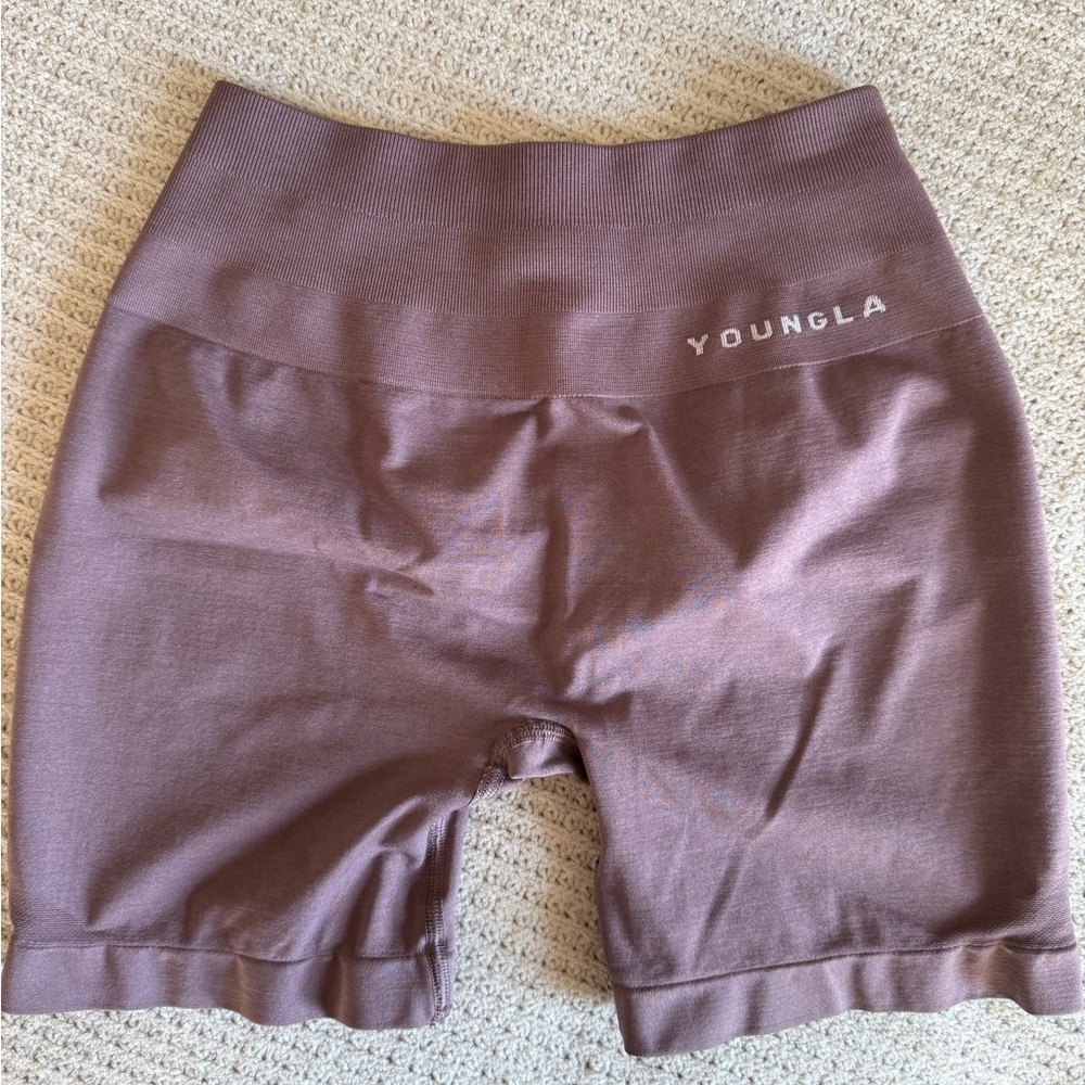 YoungLA core seamless shorts size medium
